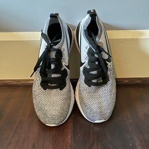 Nike Oreo Epic React Flyknit Two size 8